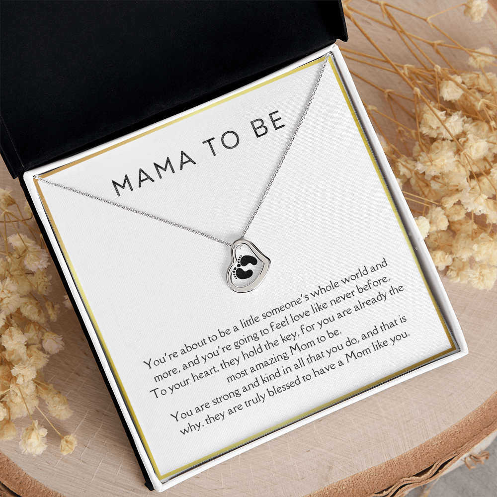 Love Like Never Before - Expecting Mom Gift - Delicate Heart