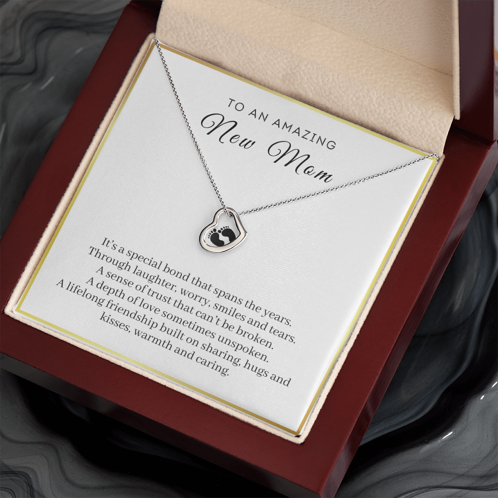 Special Bond - Expecting Mom Gift - Delicate Heart