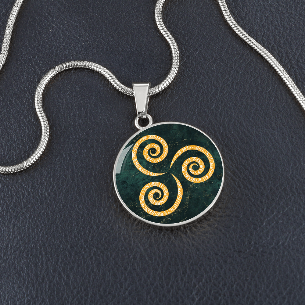 Triskelion Celtic Graphic Pendent / Celtic Mythology Pendant