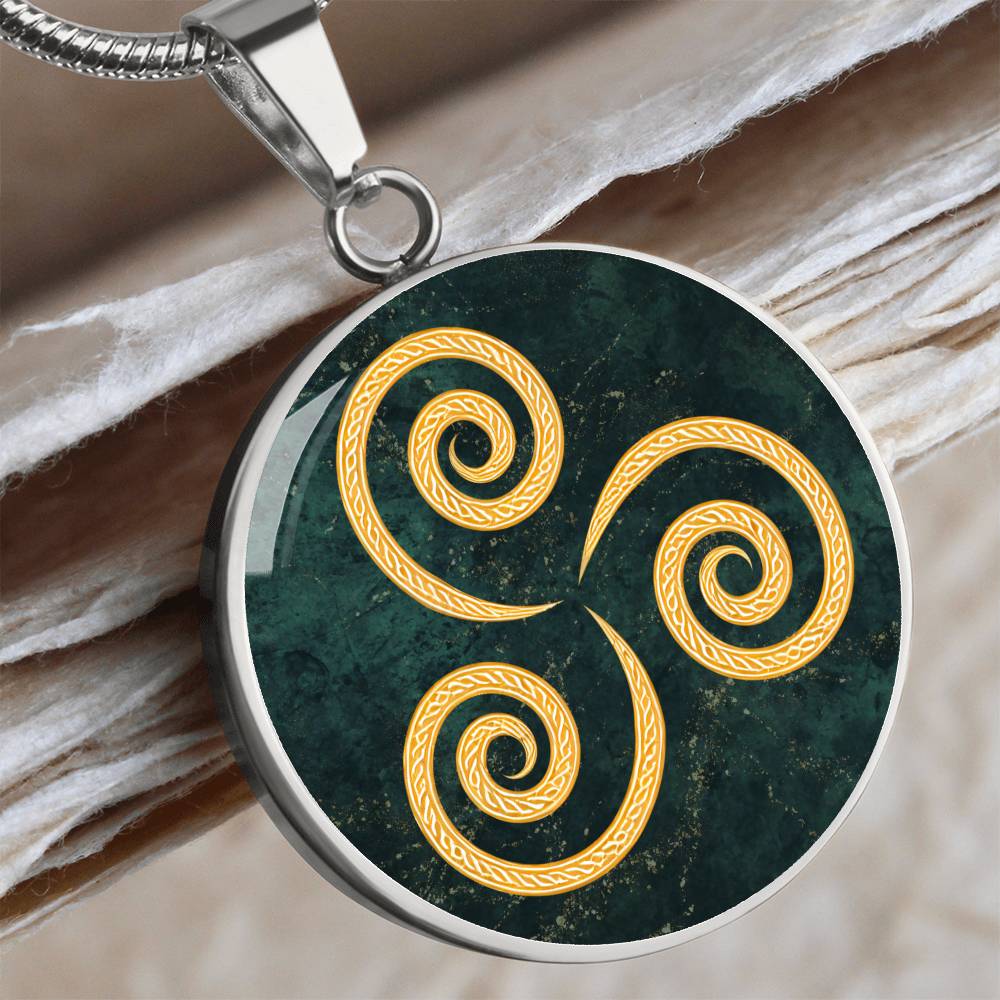 Triskelion Celtic Graphic Pendent / Celtic Mythology Pendant