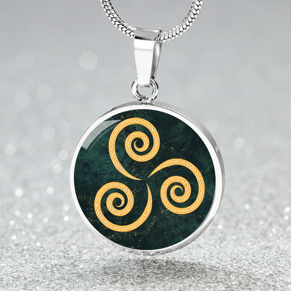 Triskelion Celtic Graphic Pendent / Celtic Mythology Pendant