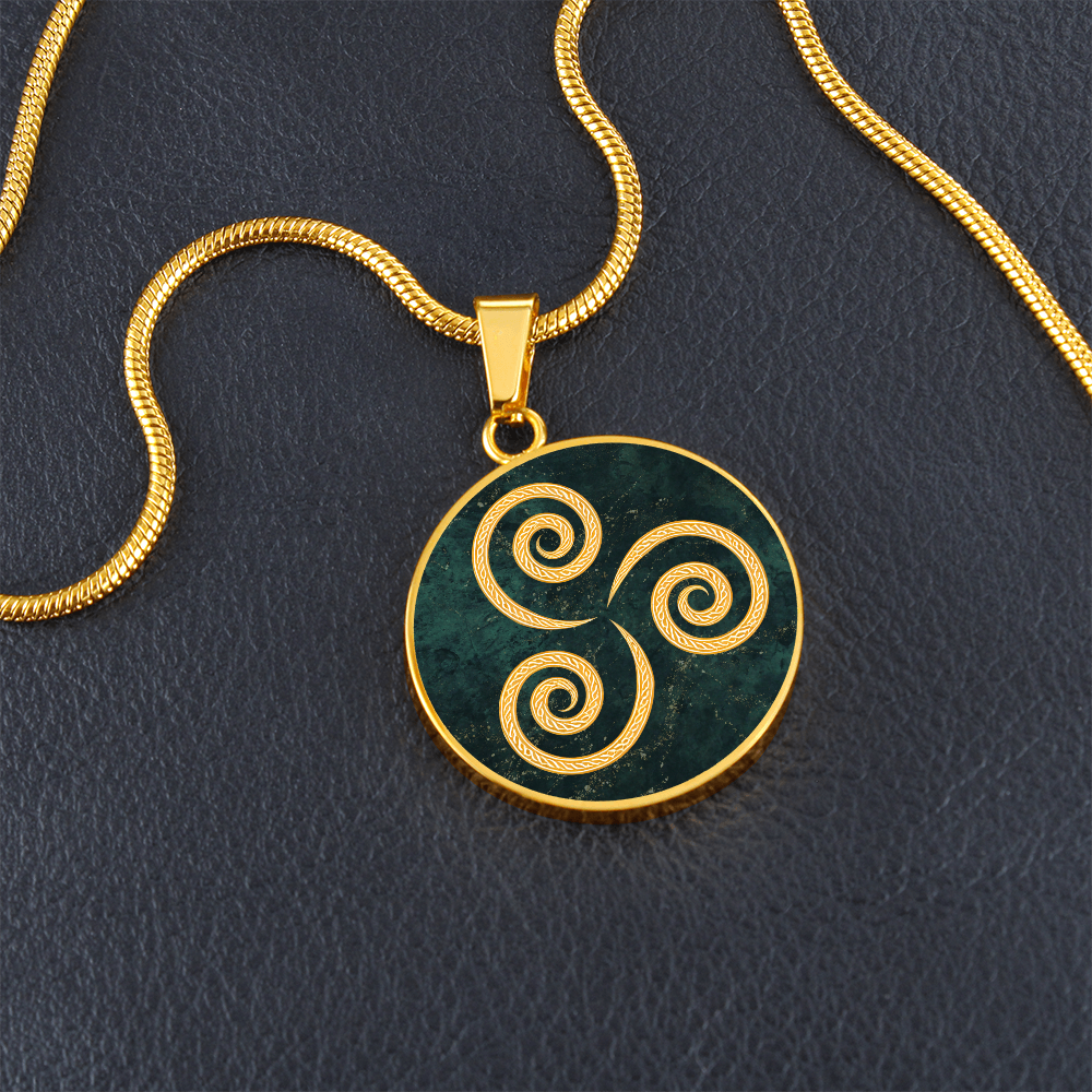 Triskelion Celtic Graphic Pendent / Celtic Mythology Pendant