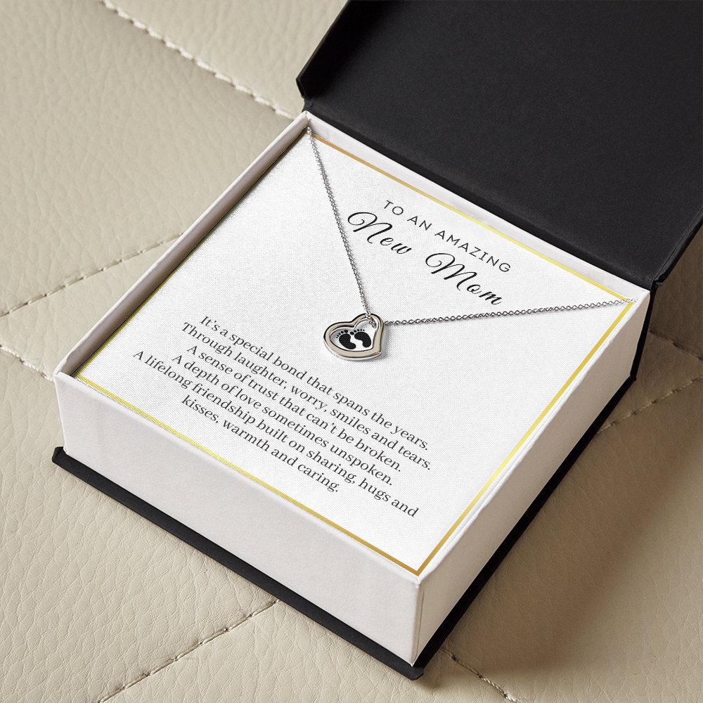 Special Bond - Expecting Mom Gift - Delicate Heart