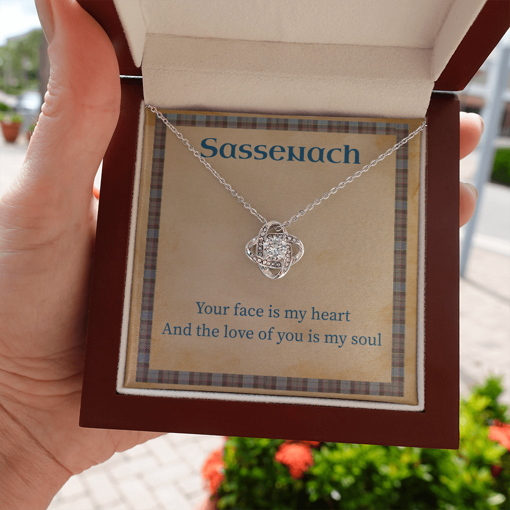 Sassenach Outlander Inspired Love Knot Necklace / Outlander Lover Gift